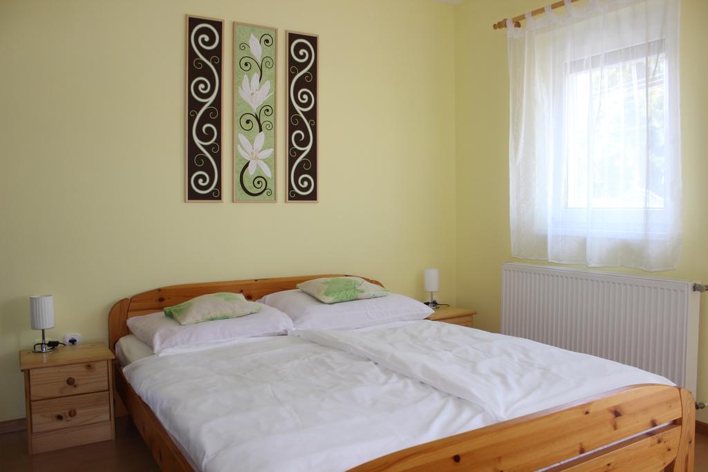 Otto Apartment Harkány Pokoj fotografie